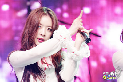Akhuratha Music Dal Shabet Band (Music) South Korea Wall Poster Fine Art Print(12 inch X 18 inch, Rolled)
Akhuratha Music Dal Shabet Band (Music) South Korea Wall Poster Fine Art Print(12 inch X 18 inch, Rolled)