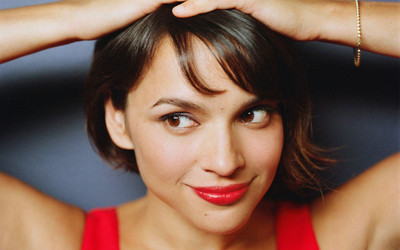 Music Norah Jones Singers United States HD Wallpaper Background Fine Art Print(12 inch X 18 inch, Rolled)
Music Norah Jones Singers United States HD Wallpaper Background Fine Art Print(12 inch X 18 inch, Rolled)