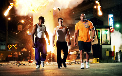 Akhuratha Poster Movie Pain & Gain Paul Doyle Adrian Doorbal Anthony Mackie Dwayne Johnson Daniel Lugo Mark Wahlberg HD Wallpaper Background Fine Art Print(12 inch X 18 inch, Rolled)
Akhuratha Poster Movie Pain & Gain Paul Doyle Adrian Doorbal Anthony Mackie Dwayne Johnson Daniel Lugo Mark Wahlberg HD Wallpaper Background Fine Art Print(12 inch X 18 inch, Rolled)