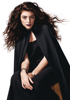 Music Lorde Singers New Zealand Wall Poster Fine Art Print(12 inch X 18 inch, Rolled)
Music Lorde Singers New Zealand Wall Poster Fine Art Print(12 inch X 18 inch, Rolled)