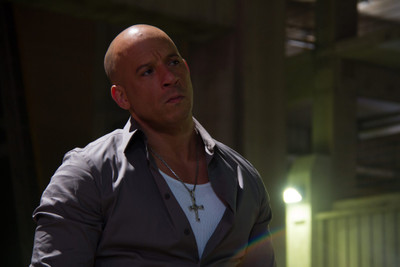 Akhuratha Poster Movie Furious 7 Fast & Furious Dominic Toretto Vin Diesel HD Wallpaper Background Fine Art Print(12 inch X 18 inch, Rolled)
Akhuratha Poster Movie Furious 7 Fast & Furious Dominic Toretto Vin Diesel HD Wallpaper Background Fine Art Print(12 inch X 18 inch, Rolled)