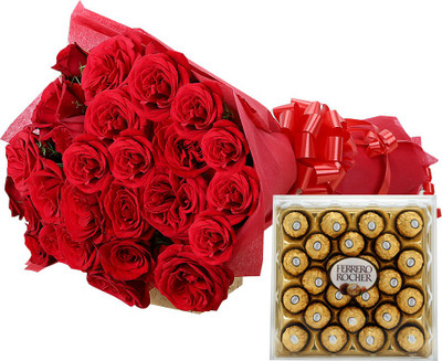 Ferns N Petals Yummy N Rosy Combo(300gm)