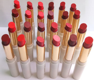 Gabbu HIGH DEFINITION COLORFUL MATTE ENRICHED LONG LASTING CRAYONS LIPSTICK(MULTI)
Gabbu HIGH DEFINITION COLORFUL MATTE ENRICHED LONG LASTING CRAYONS LIPSTICK(MULTI)
