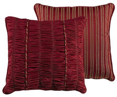 Hi-End Accents Filled Size Pillow Protector