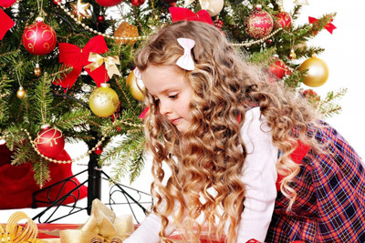 Posterhouzz Baby's Love - Christmas Girl Paper Print(12 inch X 18 inch, Rolled)