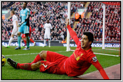 Posterhouzz Luis Suarez Footballer Poster Paper Print(12 inch X 18 inch, Rolled)