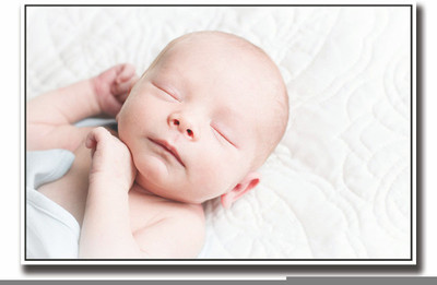 Posterhouzz Cute little sleeping baby Fine Art Print(12 inch X 18 inch, Rolled)
Posterhouzz Cute little sleeping baby Fine Art Print(12 inch X 18 inch, Rolled)