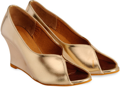 Nell Women Gold Wedges