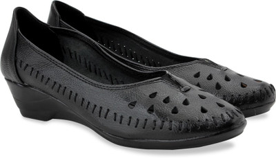Catwalk Bellies For Women(Black