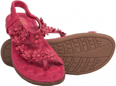 Estatos Women Pink Flats 
Estatos Women Pink Flats