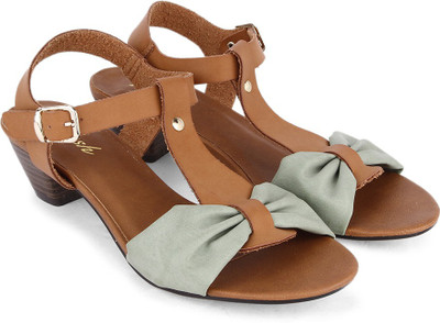 Plosh Women Camel Heels