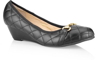Tresmode Women Black Wedges