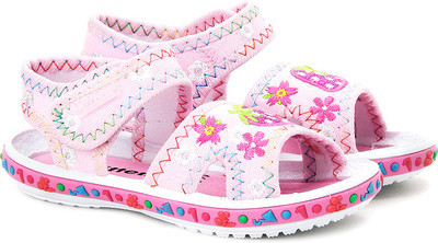 Kiittens Girls Sports Sandals(Pink