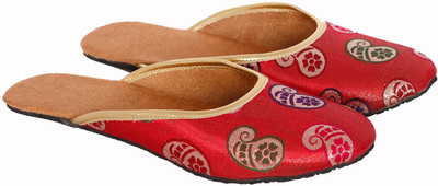 Myra Women Red Flats