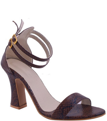 Adorn Women Brown Heels