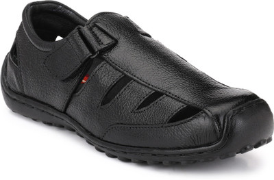 John Karsun Men Black Casual