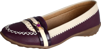 Niremo Women Purple Sandals
Niremo Women Purple Sandals