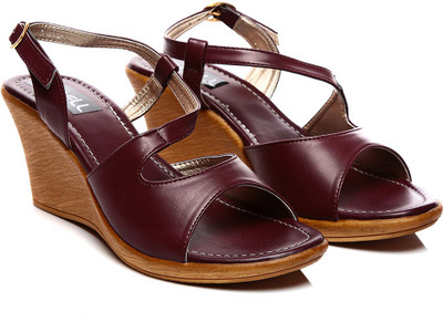 Nell Women Cherry Sandals