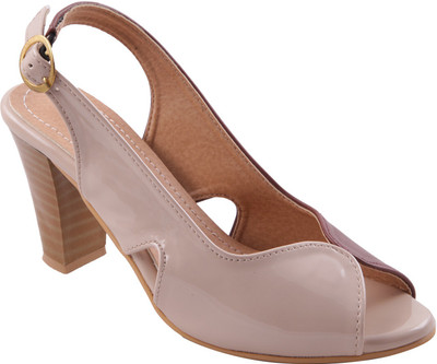 Adorn Women Cream Heels
Adorn Women Cream Heels