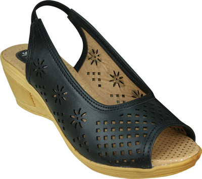 Sumi Collections Girls Wedges(Black