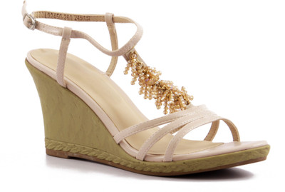 Willywinkies Women Beige Wedges