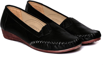 Adorn Latest Fashion Loafers For Women(Black