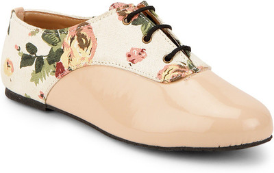 Chalk Studio Chalk Studio Botanic Oxford Casual Shoes Casuals For Women(Beige