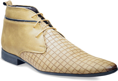 ADYBird Textured Casuals For Men(Beige