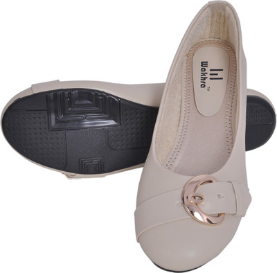 Wakhra Bellies For Women(White, Off white