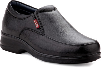 Zebra Men's Regular 100% Pure s.Leather New Edition Black Formal Shoes. Slip On For Men(Black)
Zebra Men's Regular 100% Pure s.Leather New Edition Black Formal Shoes. Slip On For Men(Black)