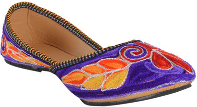 DFR Multicolour Thread Work Jutti -Purple base:Orange Flower Jutis For Women(Multicolor, 02multicolor
DFR Multicolour Thread Work Jutti -Purple base:Orange Flower Jutis For Women(Multicolor, 02multicolor