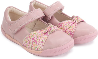 Clarks Girls, Baby pink le
Clarks Girls, Baby pink le