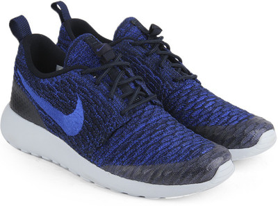 Nike WMNS ROSHE ONE FLYKNIT Running Shoes For Women(Blue, Dark obsidian/racer blue-deep royal blue-pure platinum
Nike WMNS ROSHE ONE FLYKNIT Running Shoes For Women(Blue, Dark obsidian/racer blue-deep royal blue-pure platinum