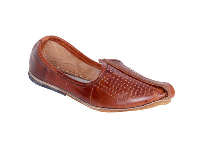 Panahi Rajasthani Leather Ethnic Footwear Shoes with Cushion Mojaris Jutti For Men(Tan