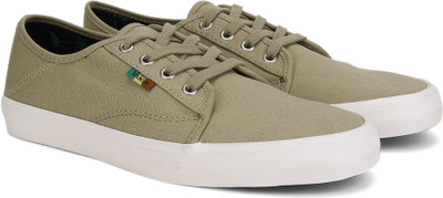 Vans COSTA MESA Men Sneakers For Men(Khaki, (rasta) khaki