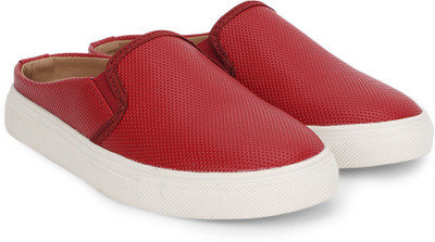 Chemistry Textured Slip On For Women(Red
