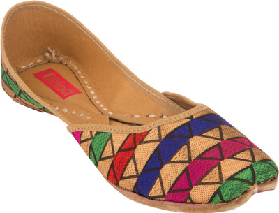 Footrendz Exclusive Brochade Bellies For Women(Multicolor, Multi
Footrendz Exclusive Brochade Bellies For Women(Multicolor, Multi