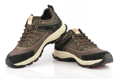 Lee Cooper Men Outdoor Shoes For Men(Brown), Caf
