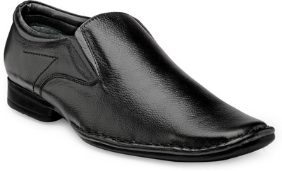 Teakwood Slip On Slip On For Men(Black