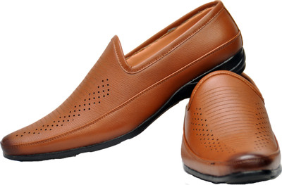 BENI Casuals For Men(Tan)