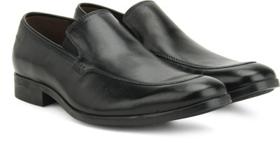 Clarks Banfield Step Black Leather Slip-on For Men(Black