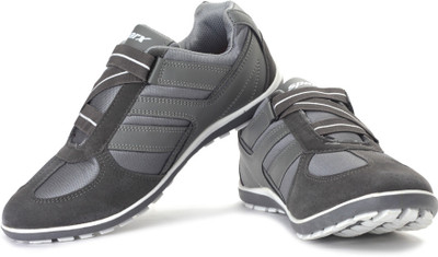 Sparx SM-202 Sneakers For Men(Grey, Grey white