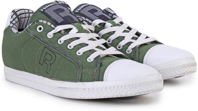 REEBOK On Court V Lp Canvas Shoes For Men(Green, Racing green;white