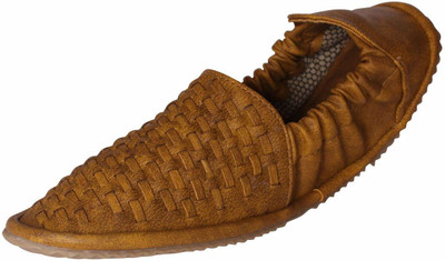 Leegram Boys, Brown