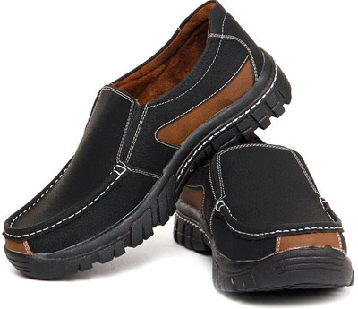 Zapatoz Sturdy Black Outdoors For Men(Black)