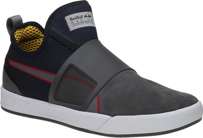 Puma RBR Red Bull WSSP booty Casuals For Men(Grey
