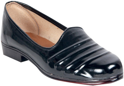 Panahi Boys, Black