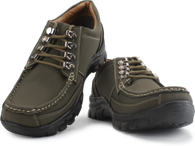 Bata Rox Men Synthetic Leather Outdoor Shoes For Men(Olive, Green