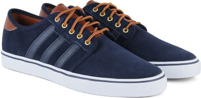 ADIDAS SEELEY Men Skateboarding Shoes For Men(Blue, Brown, Conavy/conavy/strewo