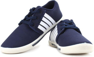 Terravulc Walking Shoes For Men(Blue, White)